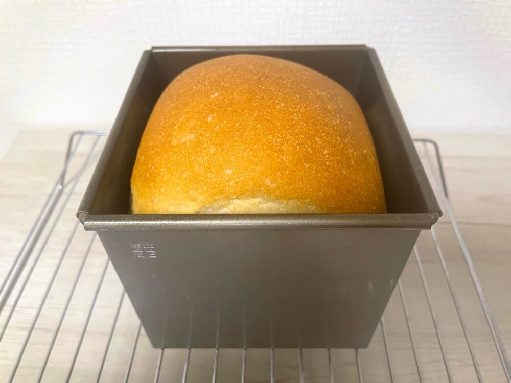 手作りパンの写真